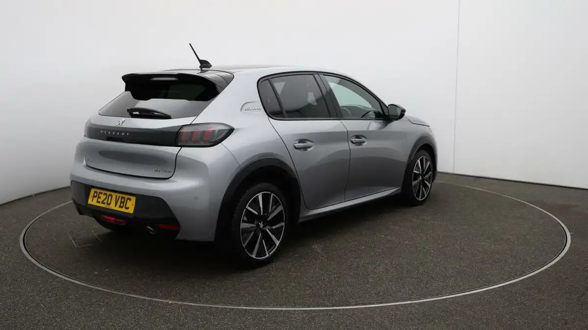 2020-peugeot-208-12-puretech-gt-line-100bhp-eat8-big-45