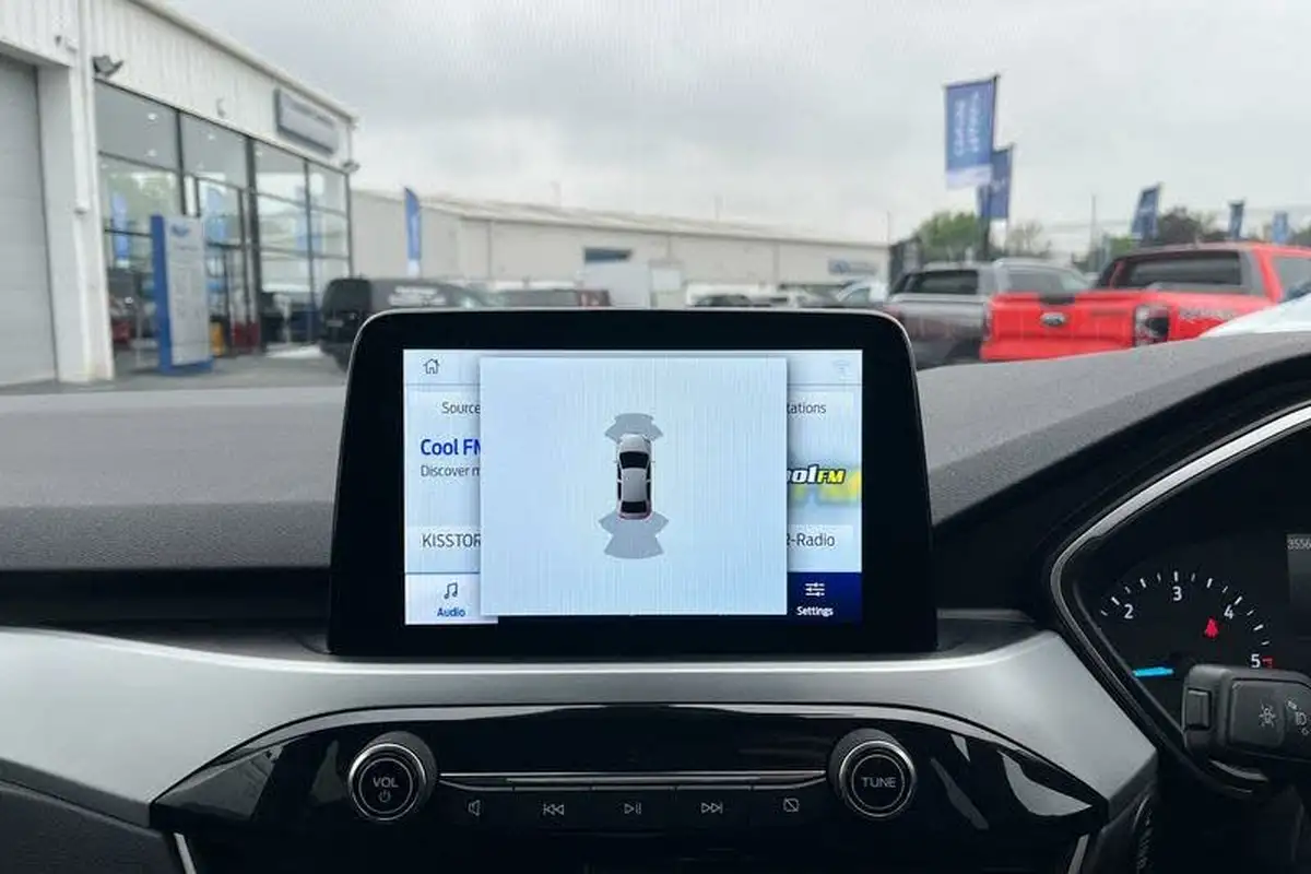 2022-ford-kuga-15-zetec-auto-big-34