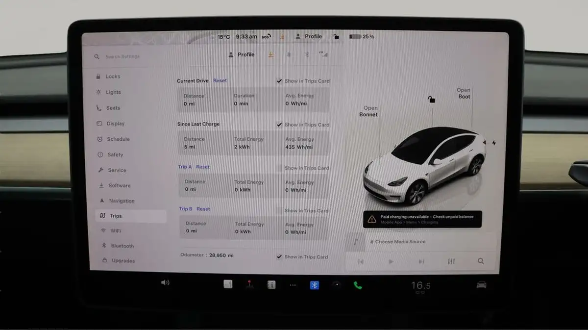 2022-tesla-model-y-e-rwd-big-10
