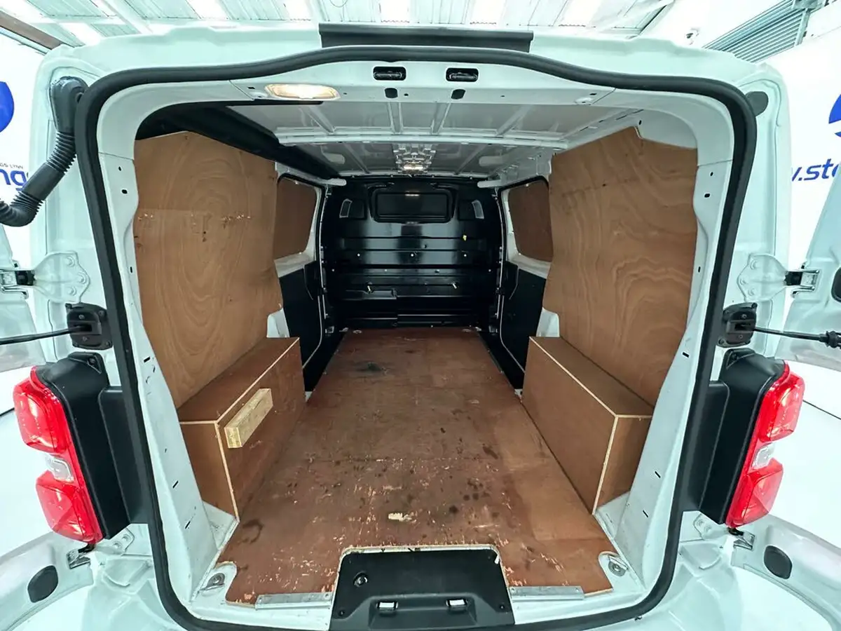 2021-vauxhall-vivaro-15td-2700-l1h1-sportive-120pseu6d-big-7