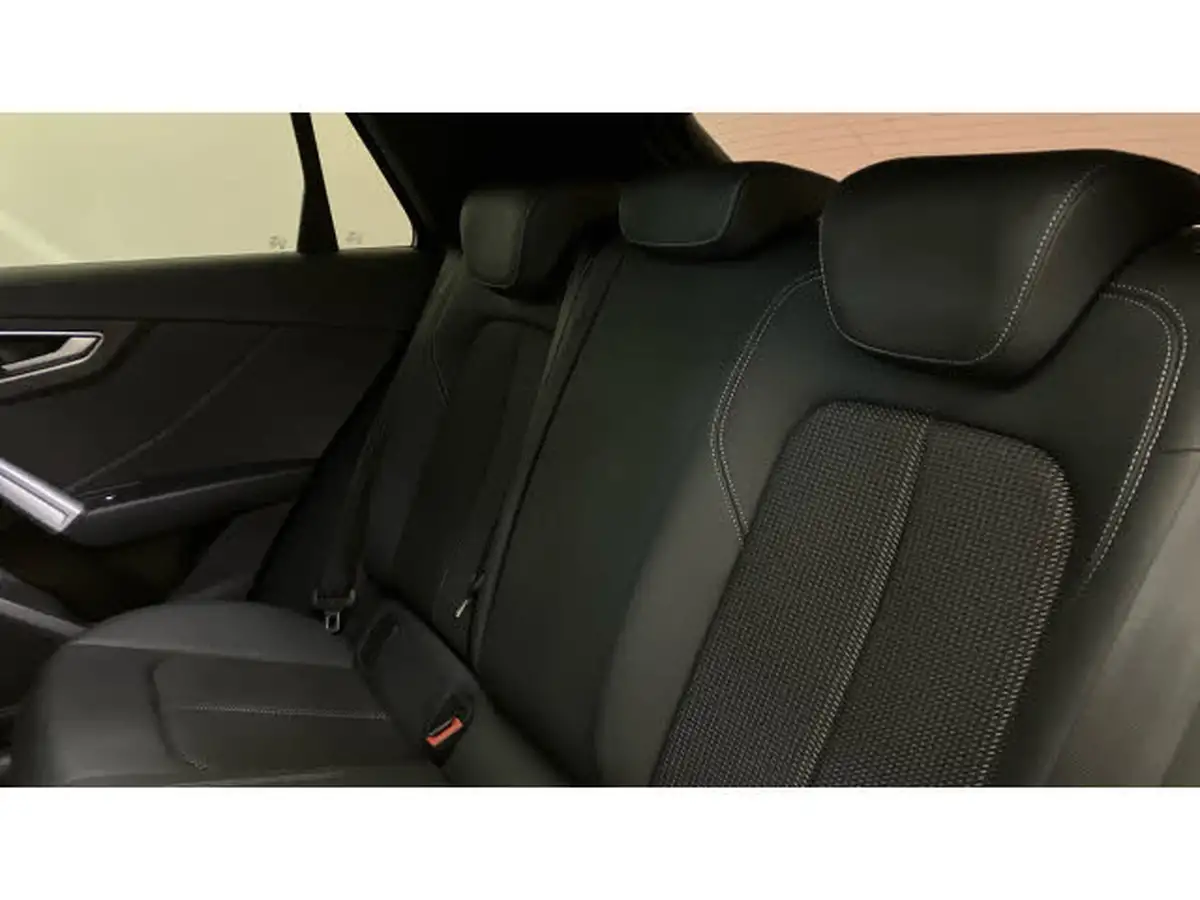 2024-audi-q2-10-30-tfsi-s-line-116ps-big-15