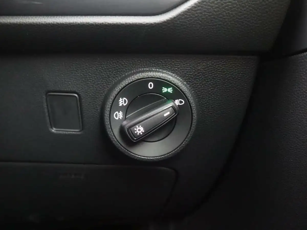 2024-seat-ateca-10-tsi-se-technology-110ps-big-25
