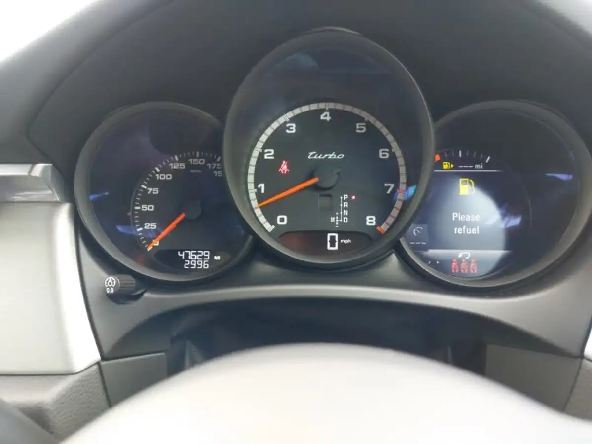 2019-porsche-macan-29-v6-turbo-big-14