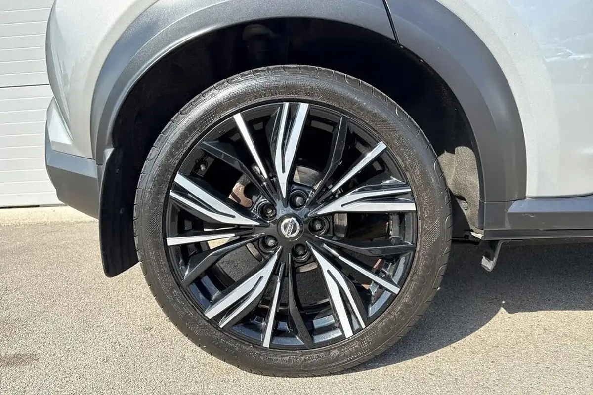 2020-nissan-juke-10-dig-t-tekna-117ps-big-9