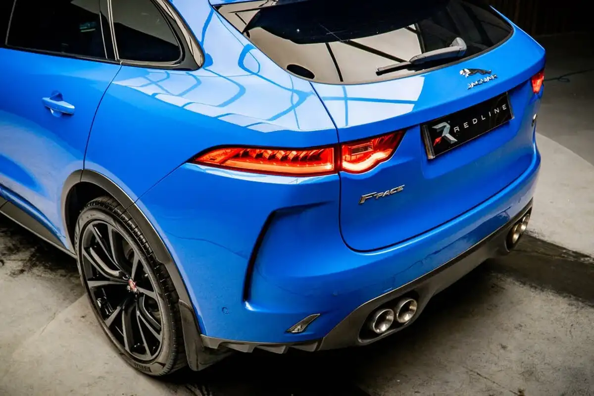 2020-jaguar-f-pace-50-v8-sc-svr-big-17