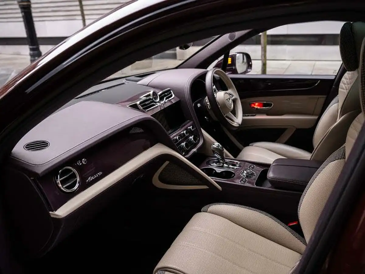 2023-bentley-bentayga-40-v8-extended-wheelbase-azure-big-1