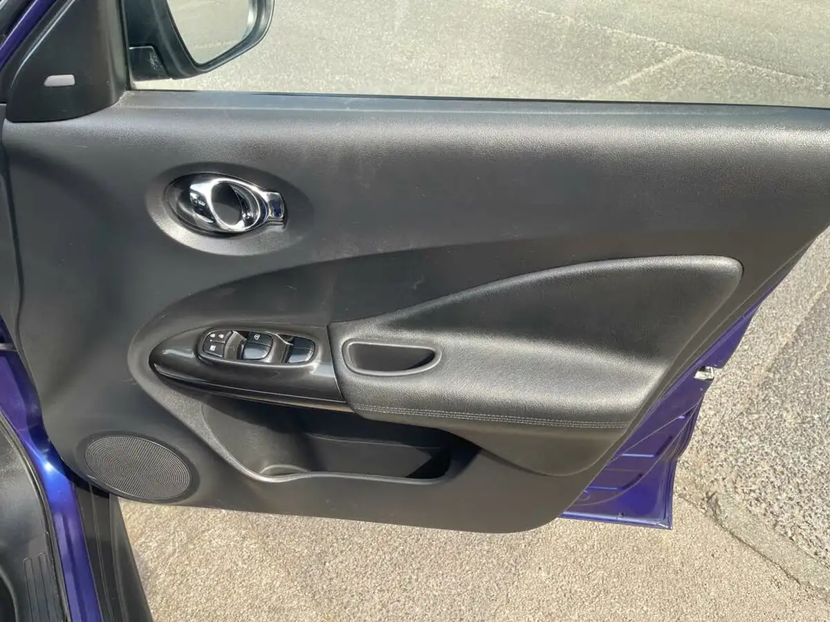 2015-nissan-juke-16-tekna-117ps-1598cc-xtronic-cvt-big-29