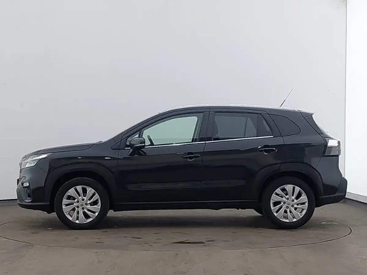 2023-suzuki-s-cross-14-boosterjet-motion-big-3