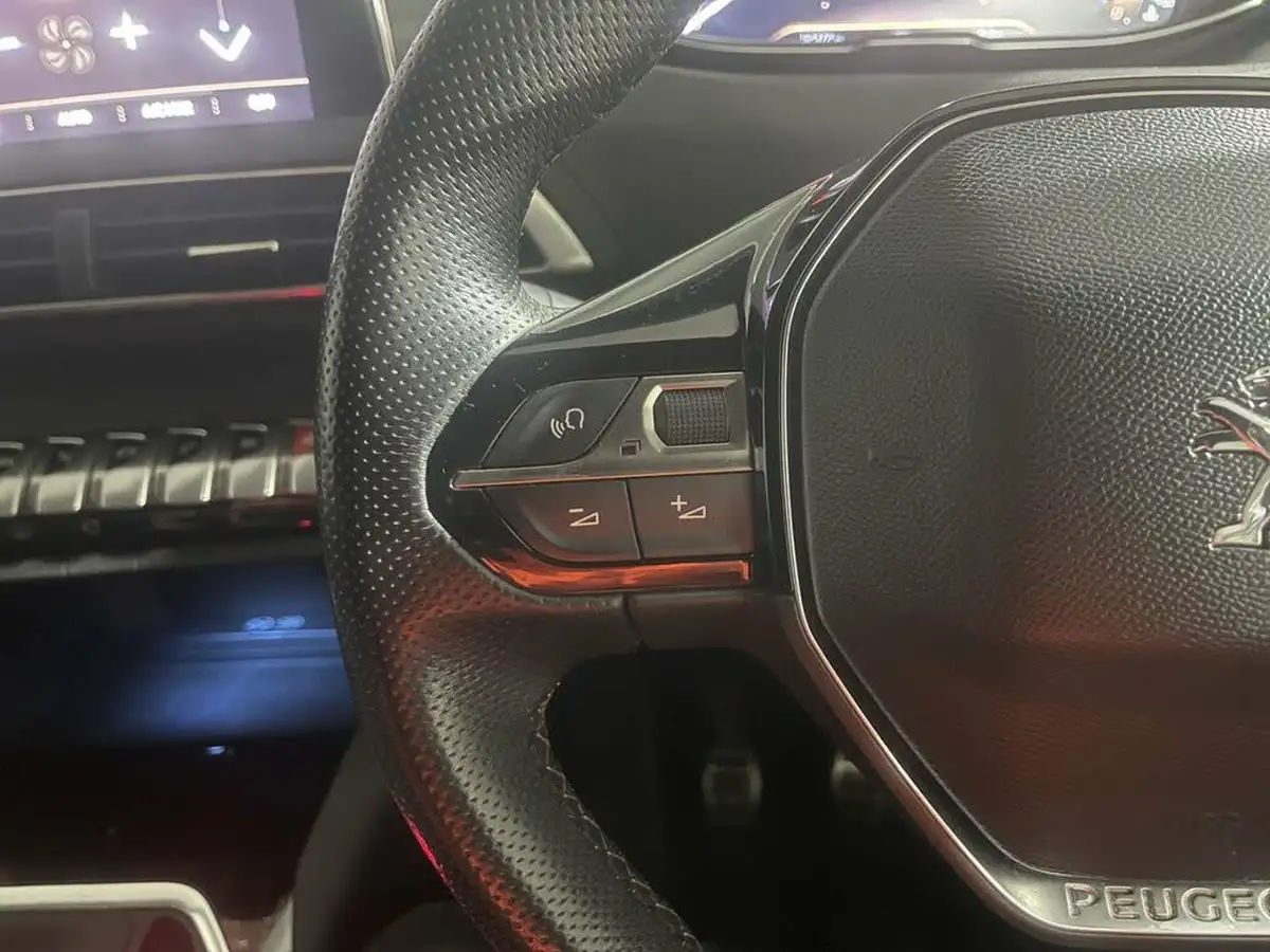 2018-peugeot-5008-suv-15-bluehdi-gt-line-big-12