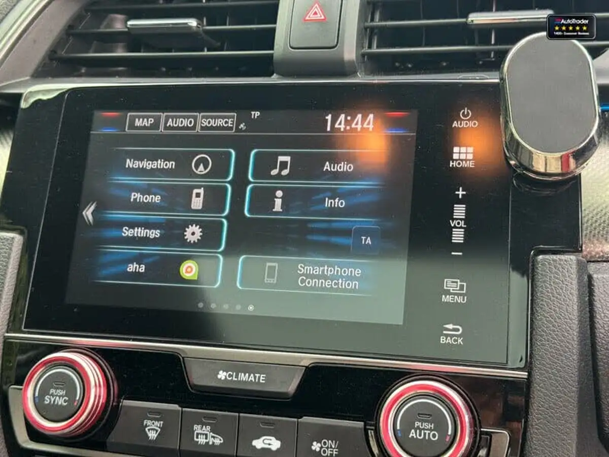 2018-honda-civic-10-vtec-turbo-ex-126ps-ss-hatchback-5d-cvt-big-16