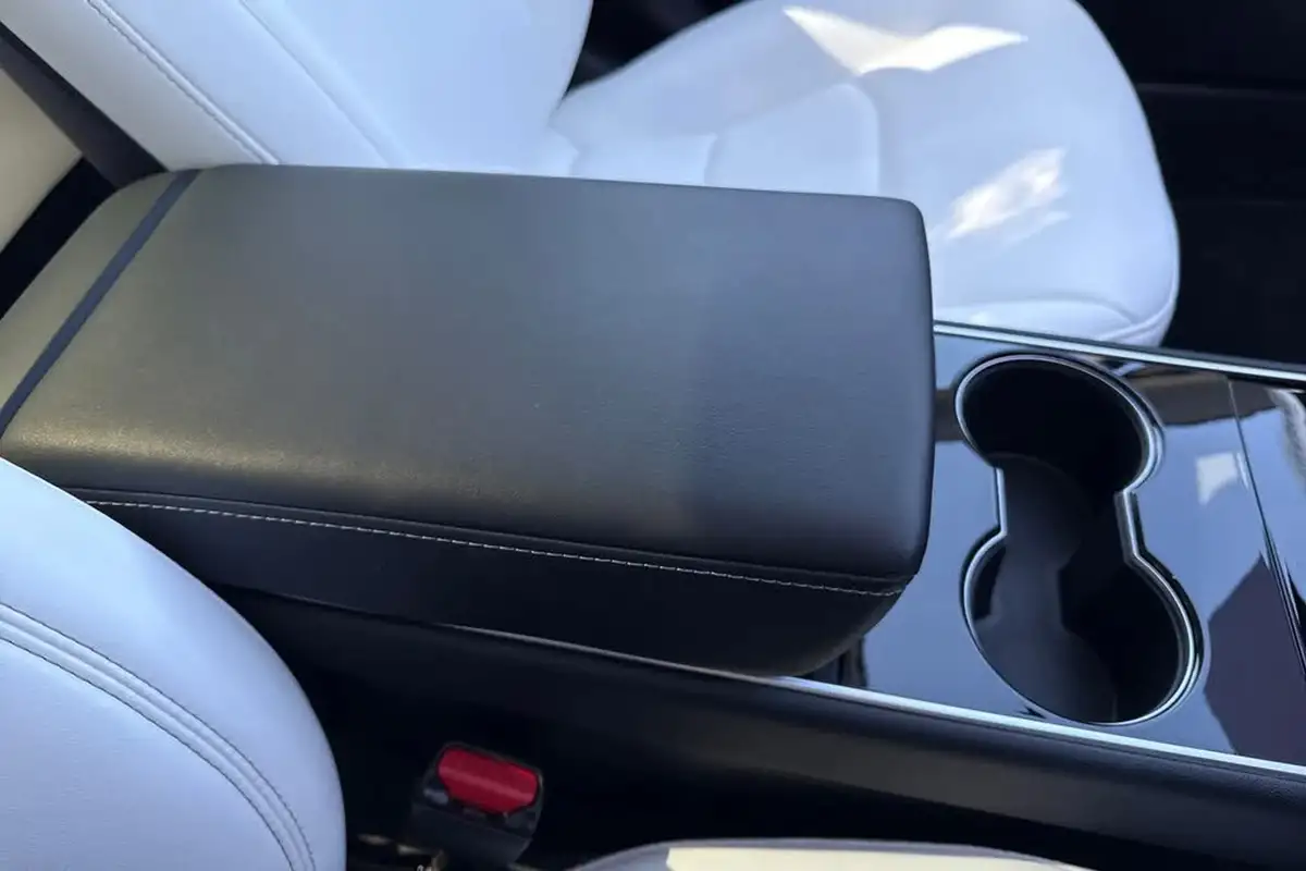 2020-tesla-model-3-e-performance-big-55