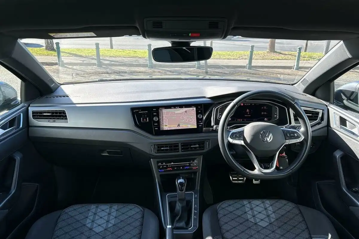 2022-volkswagen-taigo-10-tsi-r-line-dsg-big-2