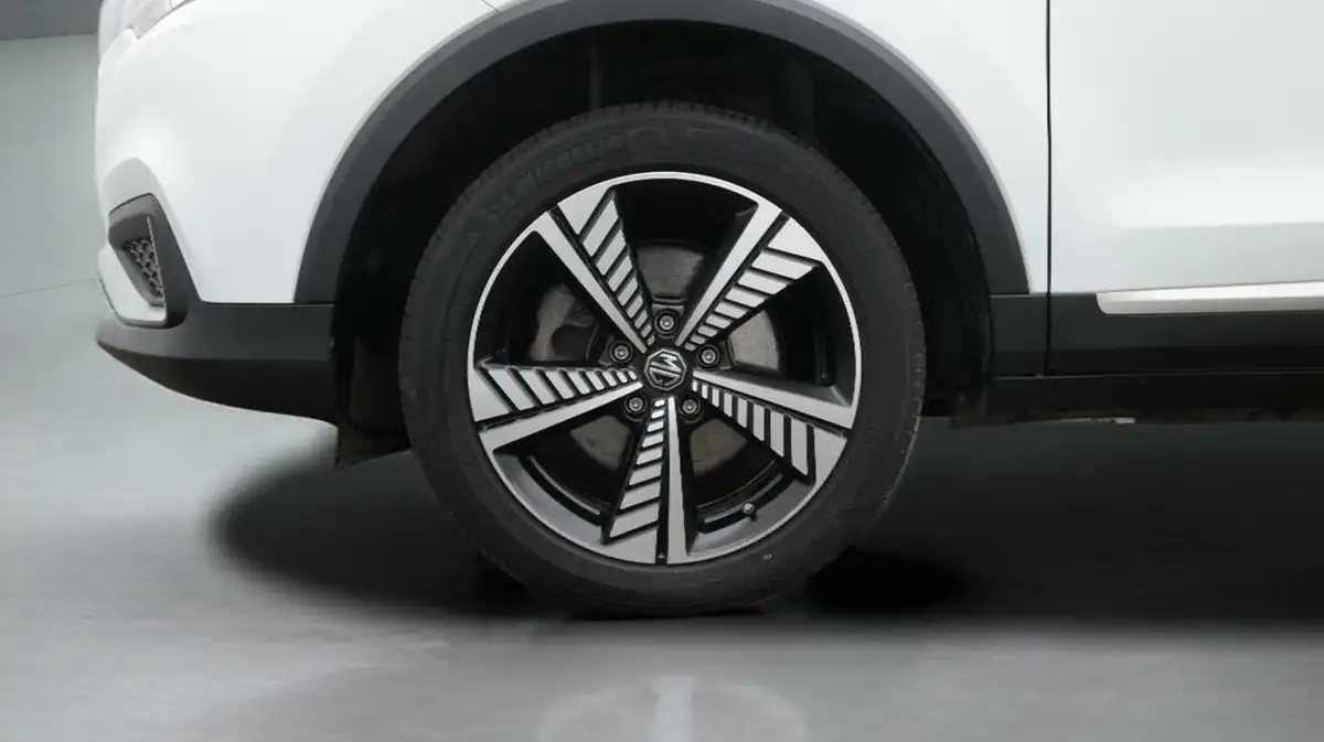 2021-mg-zs-suv-e-exclusive-ev-big-18