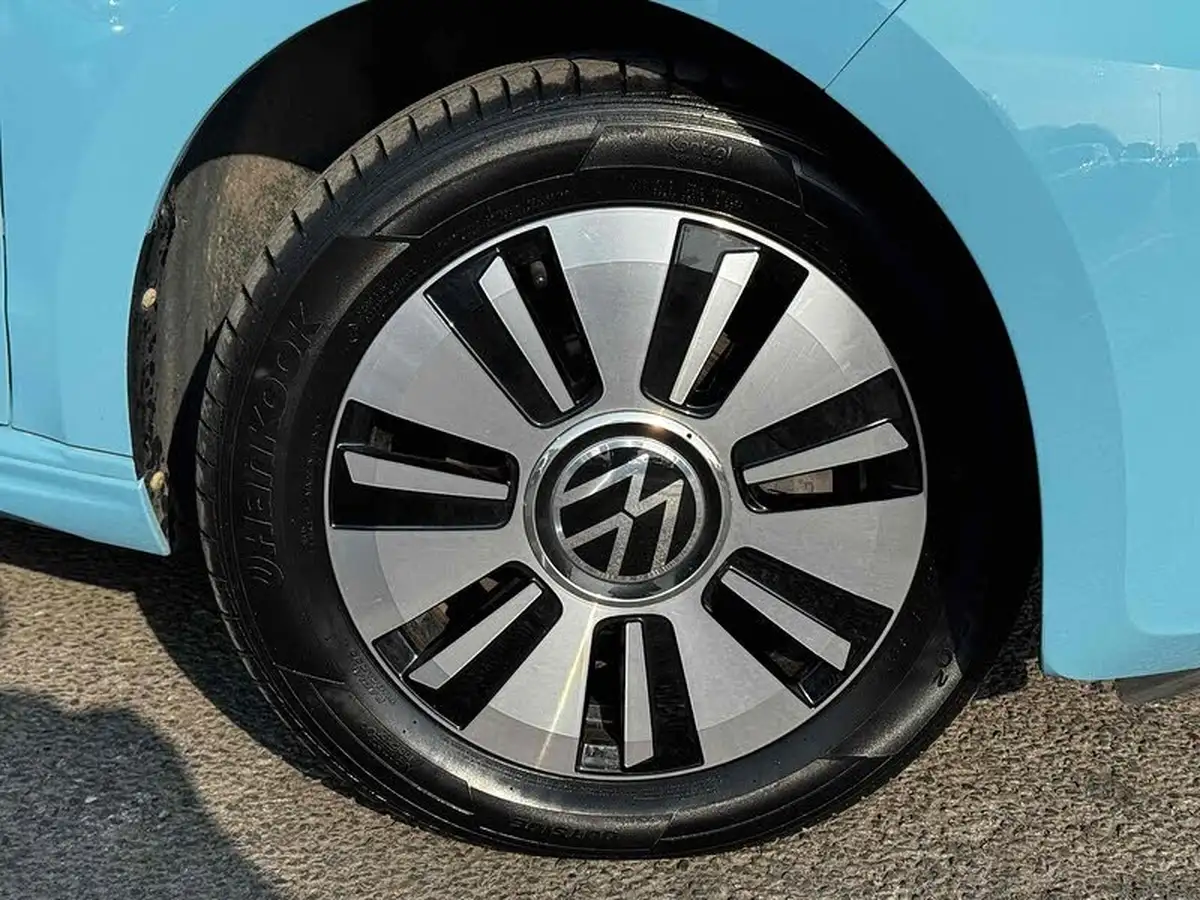 2022-volkswagen-up-e-e-up-big-7