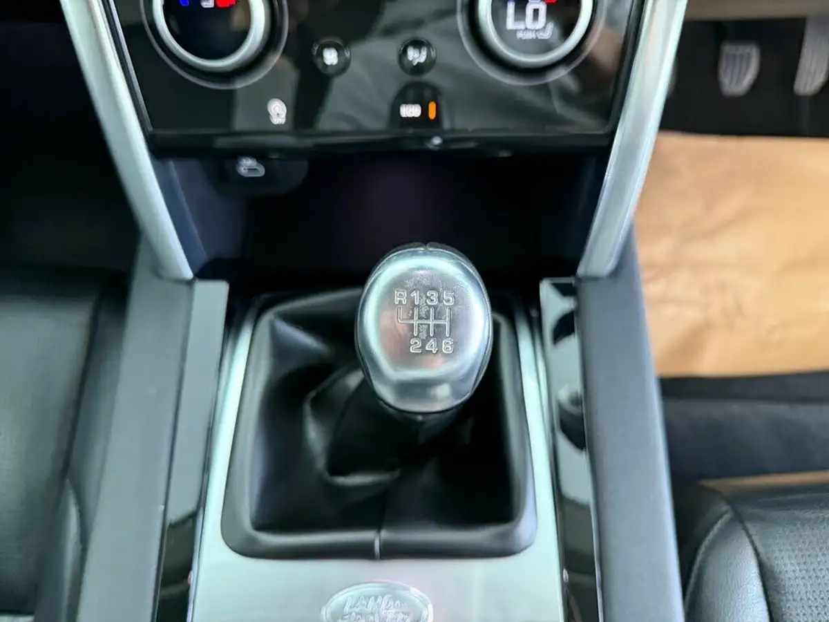 2021-land-rover-discovery-sport-20-d165-s-big-41
