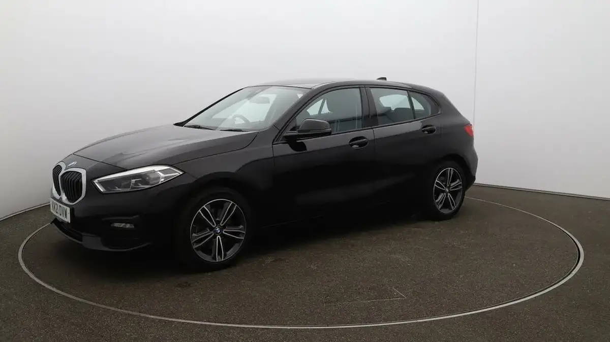 2021-bmw-1-series-15-118i-sport-lcp-big-59