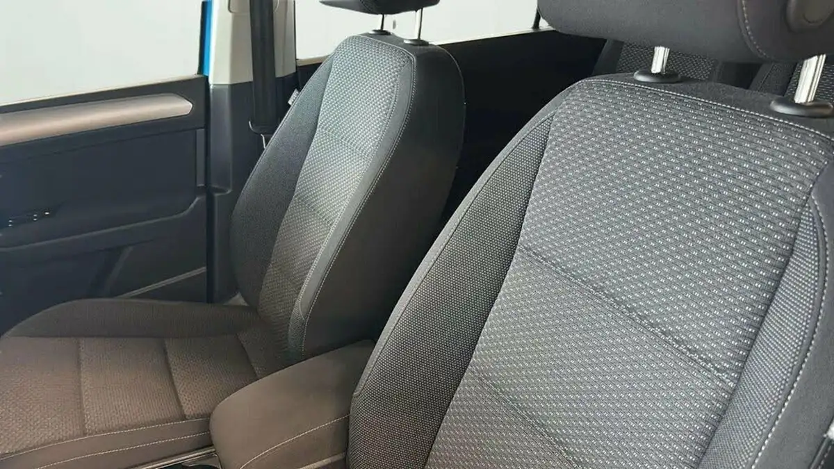 2018-volkswagen-touran-16tdi-se-dsg-big-17