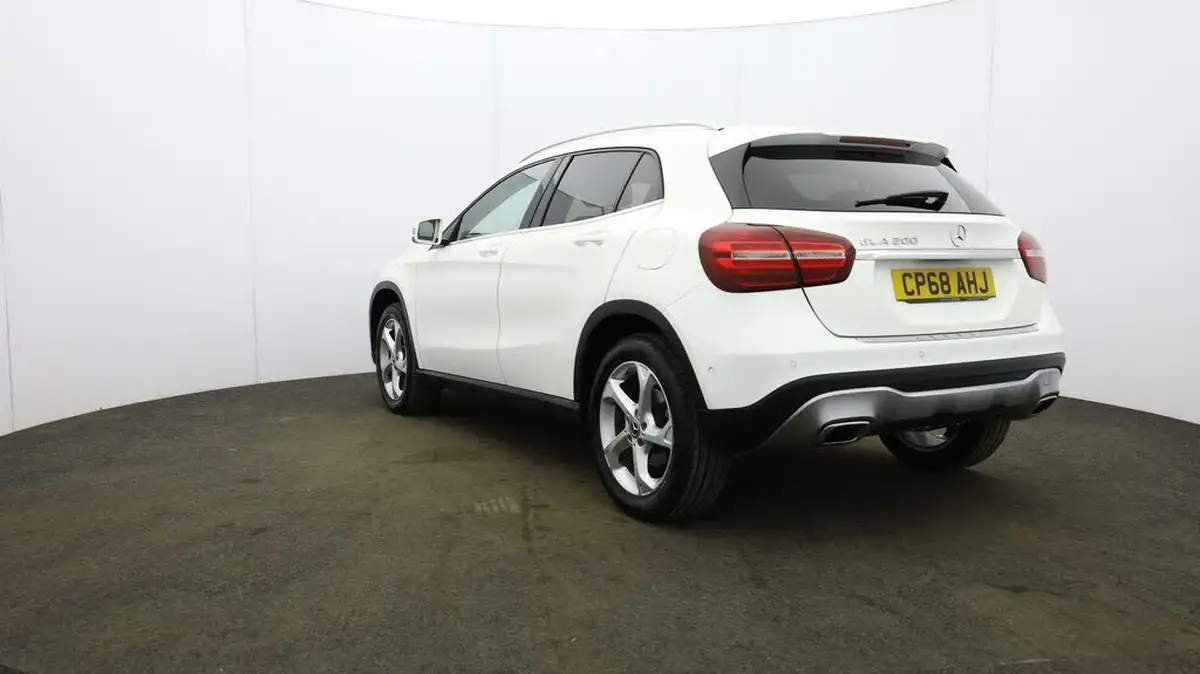 2018-mercedes-benz-gla-class-16-gla-200-sport-156ps-premiumss-7g-dct-big-36