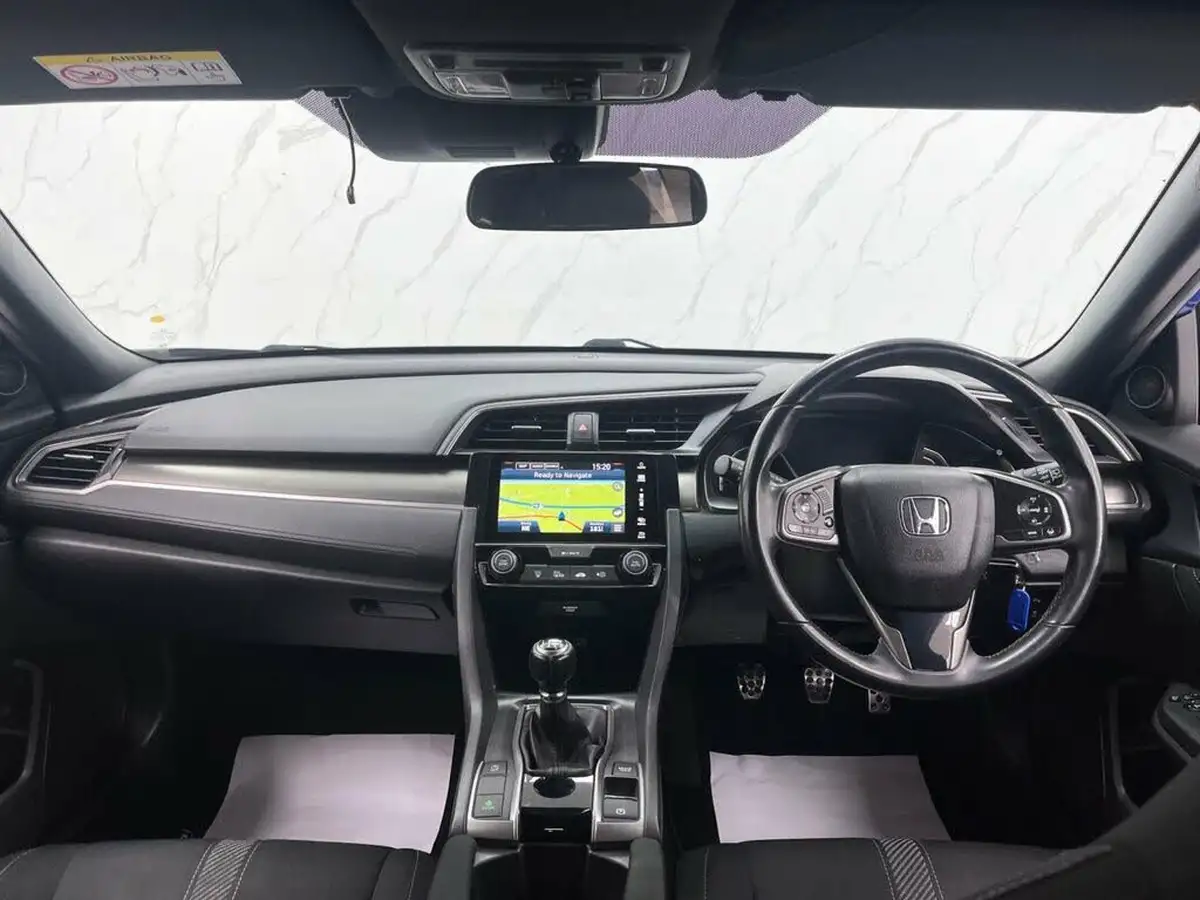 2017-honda-civic-10-vtec-turbo-sr-big-19