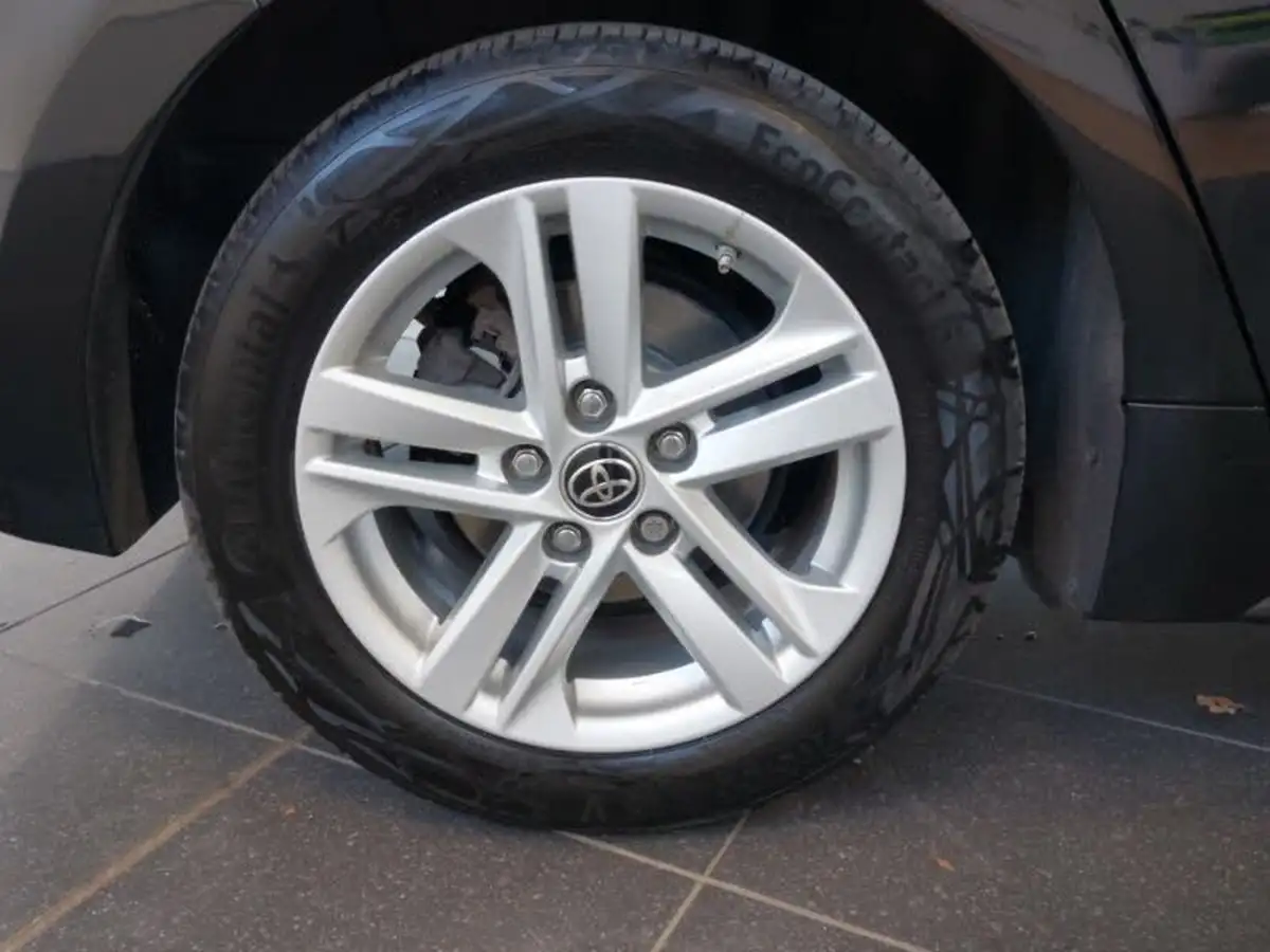 2022-toyota-corolla-20-vvt-i-icon-193bhp-hatchback-big-18