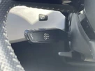 2017-audi-a4-avant-14-tfsi-s-line-small-15