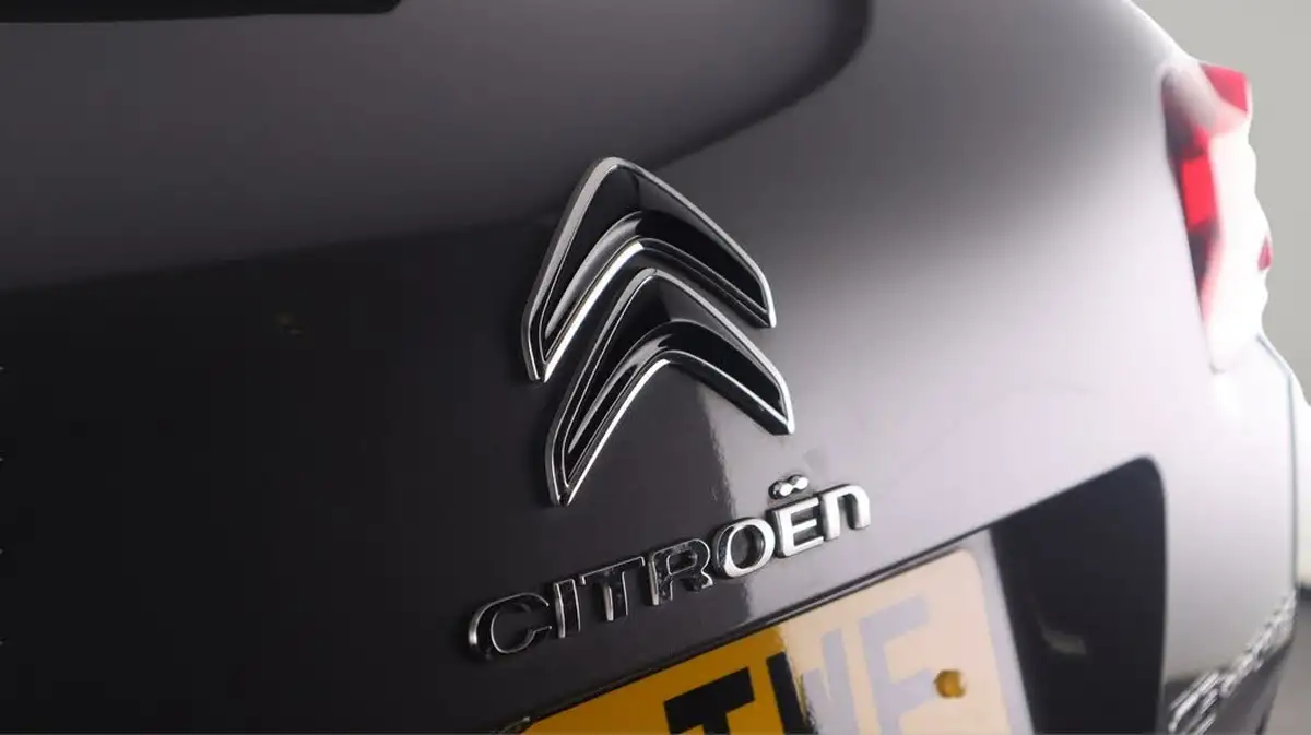 2022-citroen-c5-aircross-16-puretech-shine-big-20