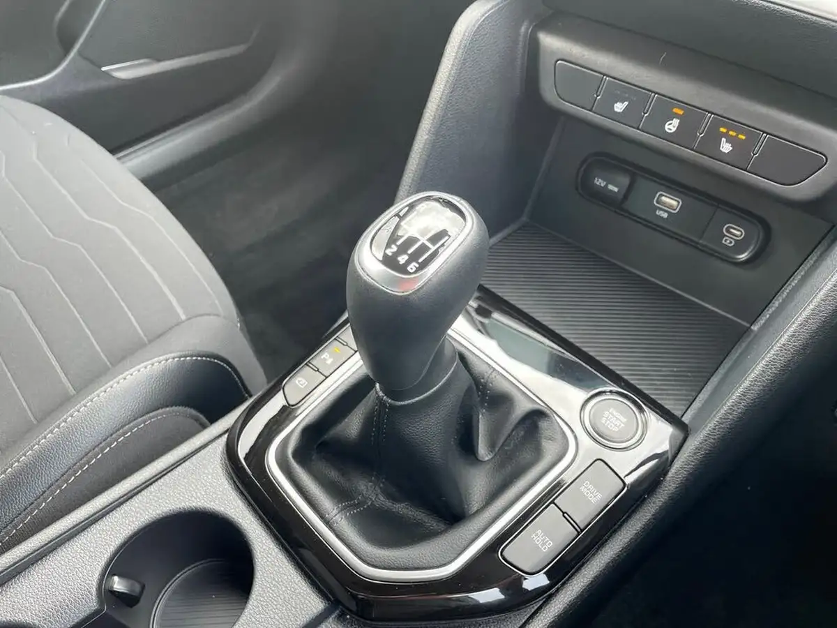 2023-kia-sportage-16-t-gdi-3-148bhp-big-26