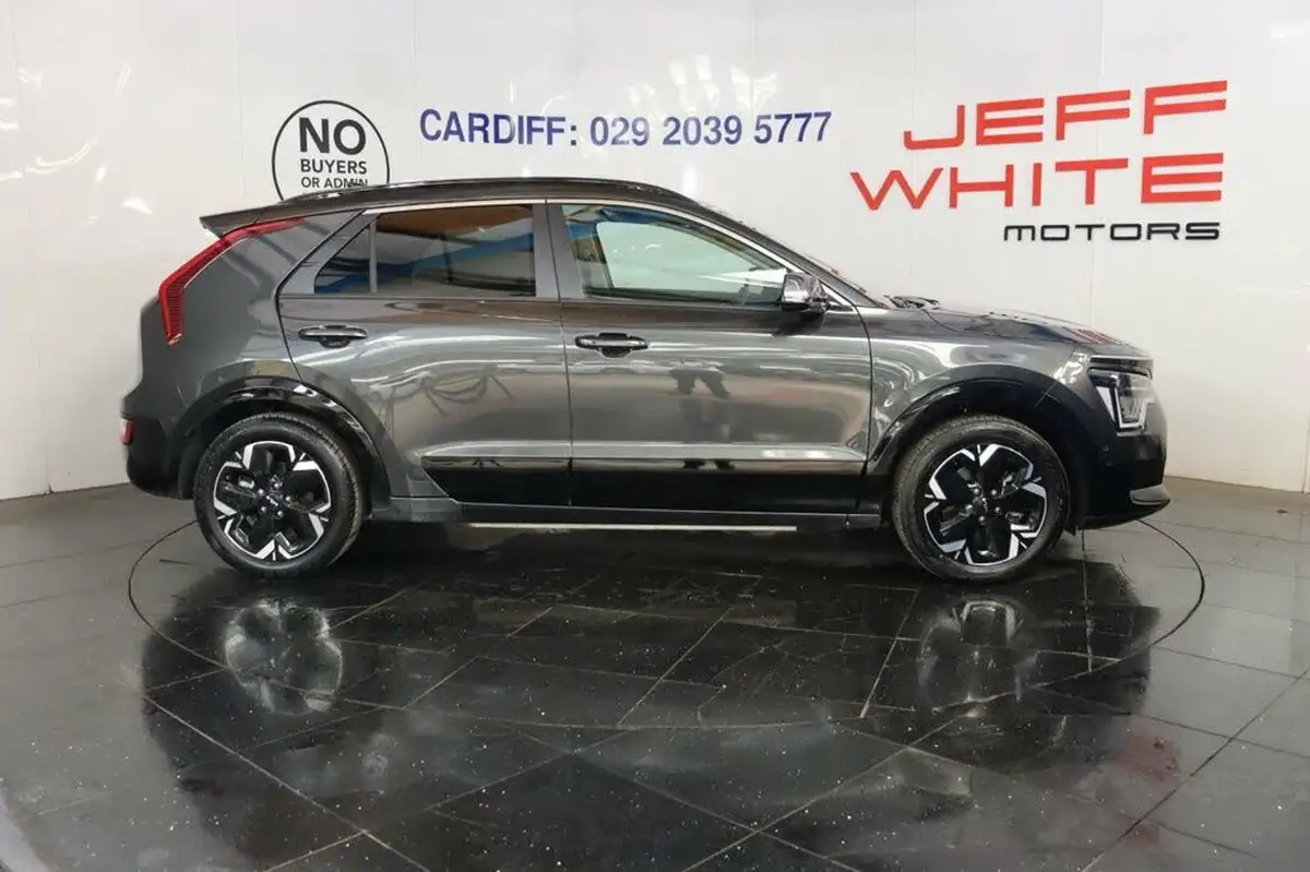 2022-kia-niro-ev-e-4-big-4