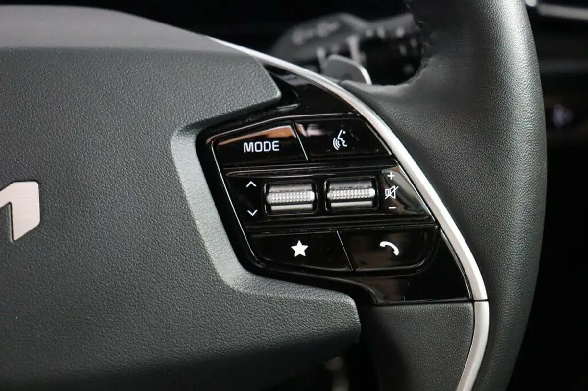 2022-kia-niro-ev-e-4-big-28