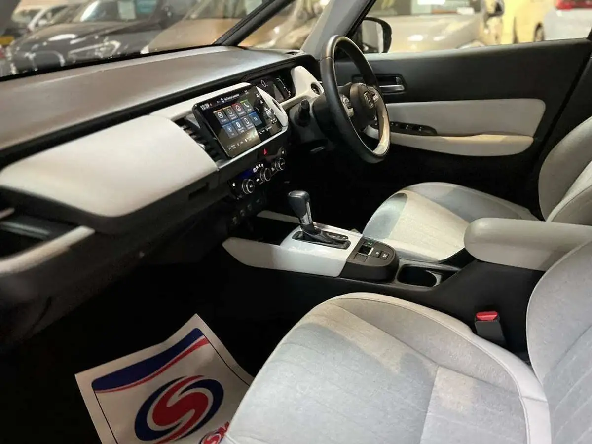 2021-honda-jazz-15-i-mmd-ex-107ps-big-24