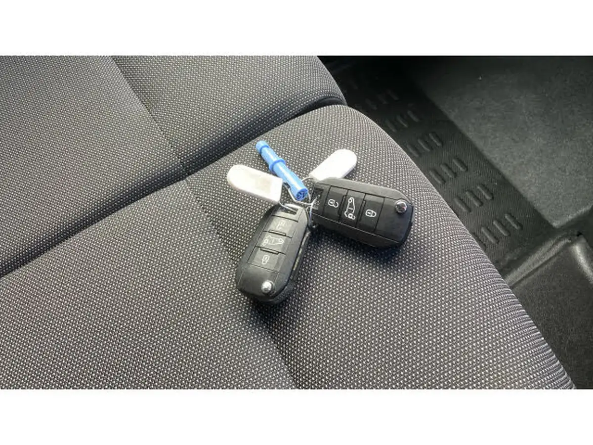 2021-citroen-berlingo-15bluehdi-1000-driver-130pseu6dt-e-ss-eat8-big-19