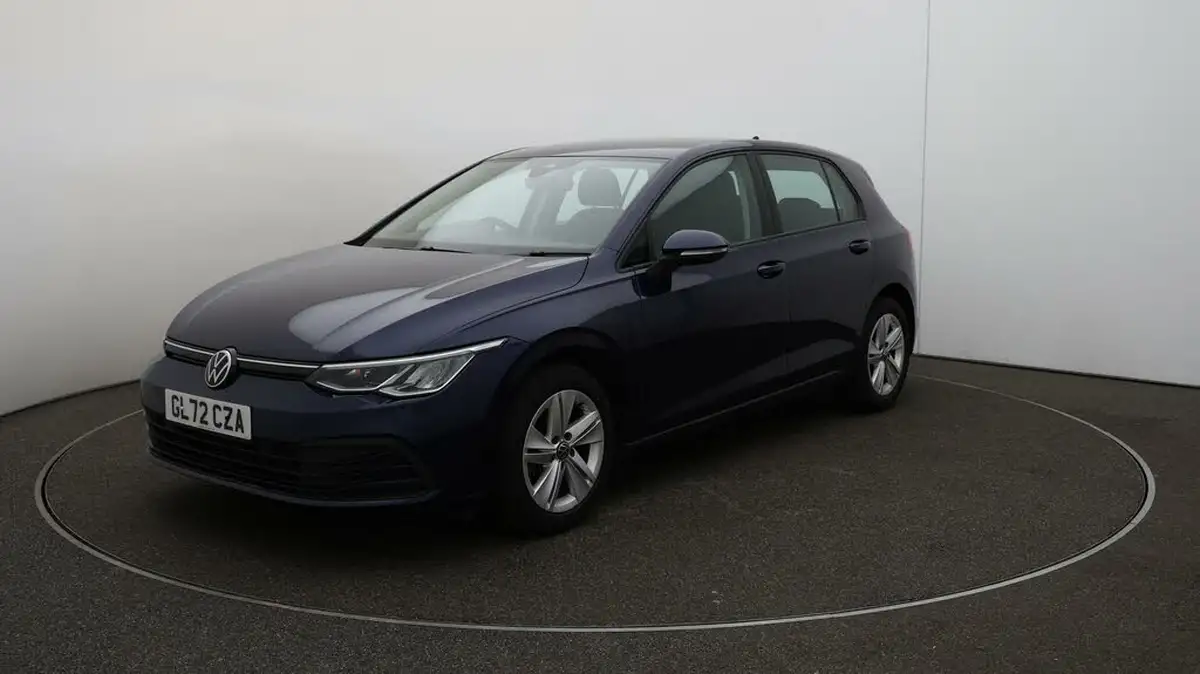 2022-volkswagen-golf-15-tsi-life-130ps-hatchback-big-3