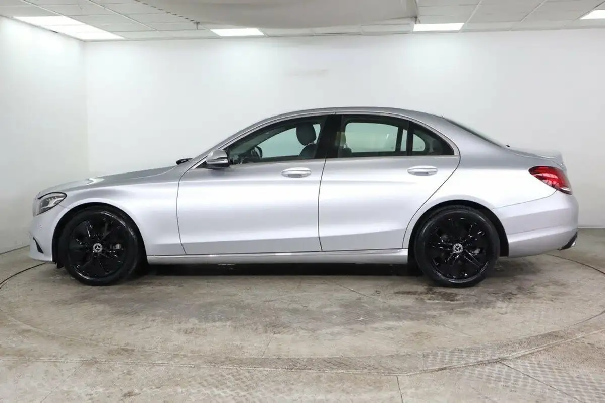 2018-mercedes-benz-c-class-15-c200-sport-ss-saloon-4d-big-7