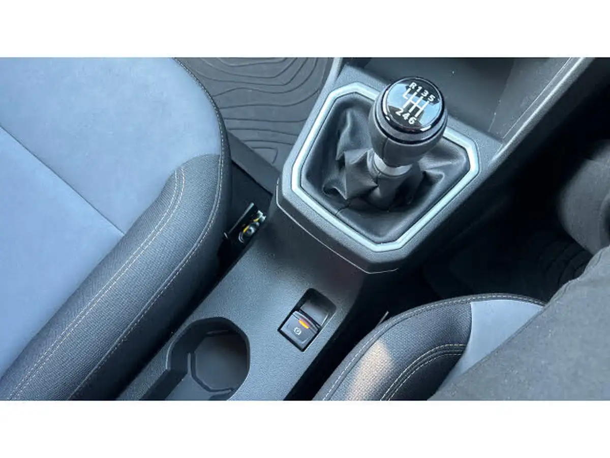 2024-dacia-sandero-stepway-10-tce-extreme-110bhp-big-23