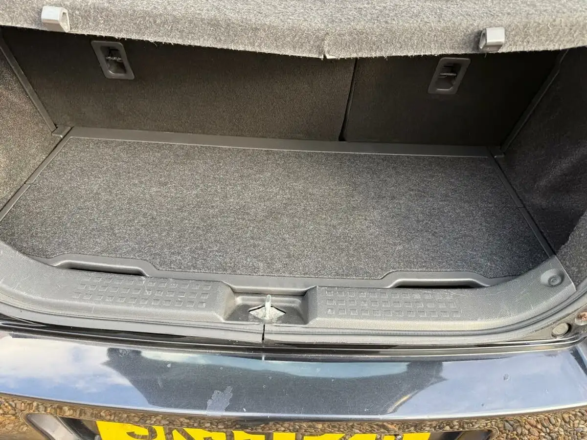 2008-suzuki-swift-13-gl-5d-big-40