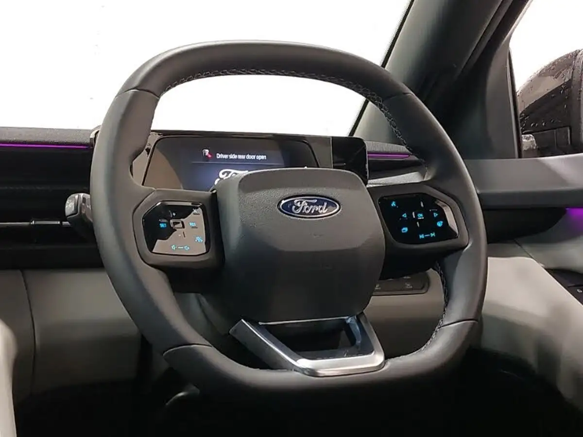 2024-ford-explorer-e-premium-286ps-77kwh-big-9