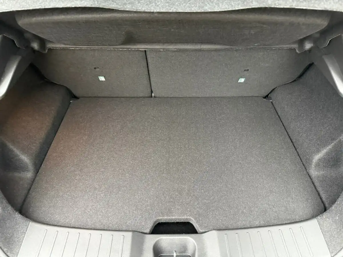 2024-nissan-juke-10-dig-t-n-connecta-big-36