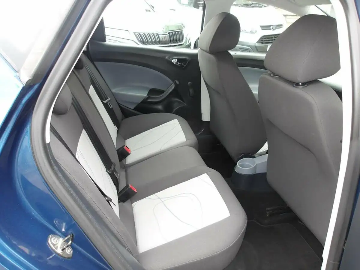 2012-seat-ibiza-12-s-12v-70-hatchback-5d-big-12
