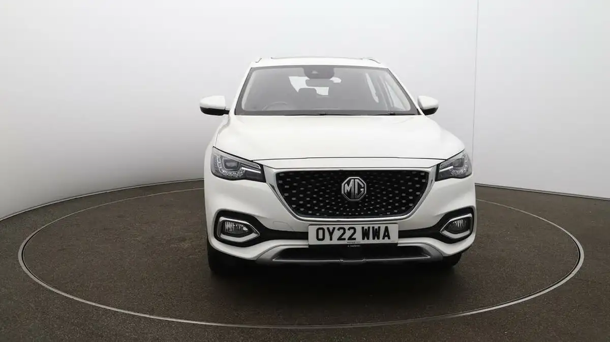 2022-mg-hs-15t-gdi-exclusive-162ps-dct-big-35
