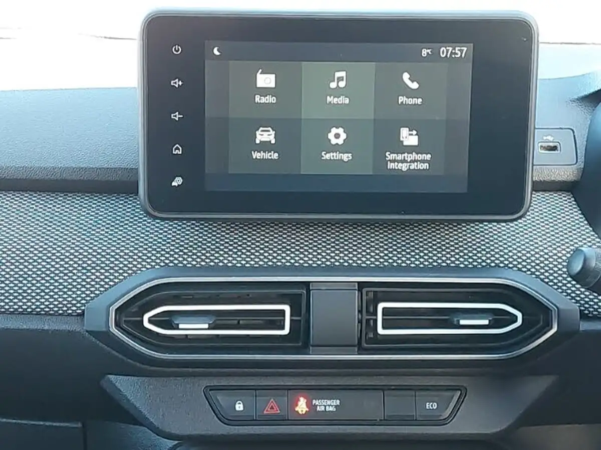 2024-dacia-jogger-16-tce-expression-big-6