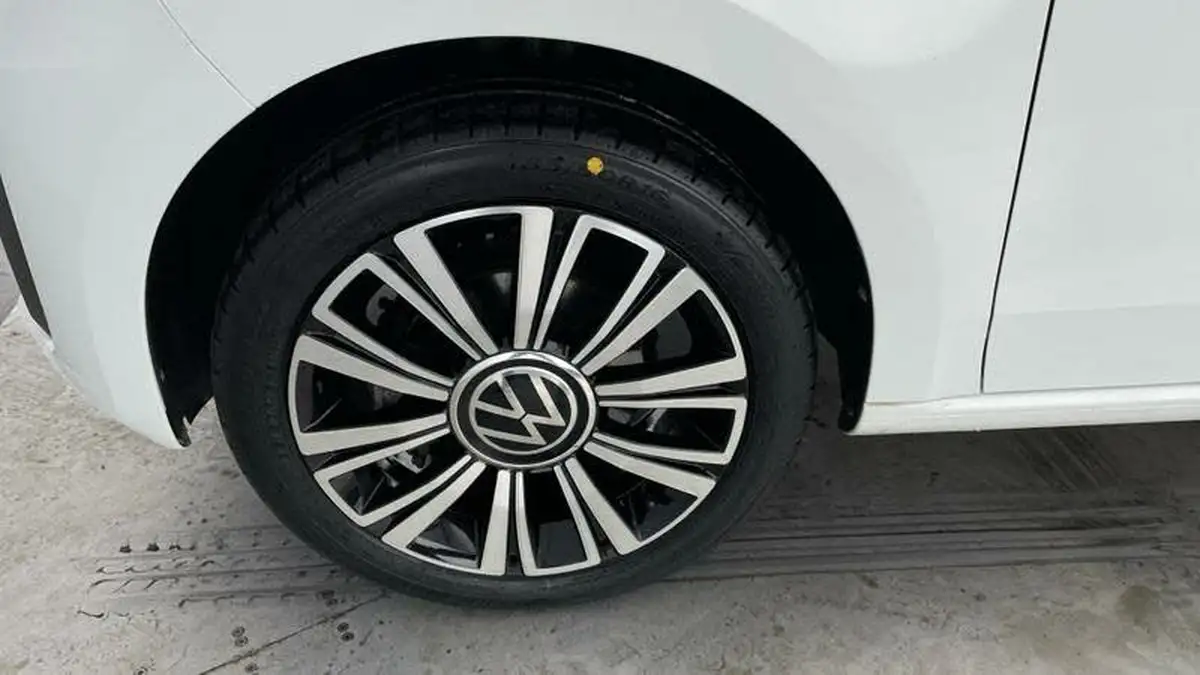 2021-volkswagen-up-10-up-black-edition-60ps-ss-big-21