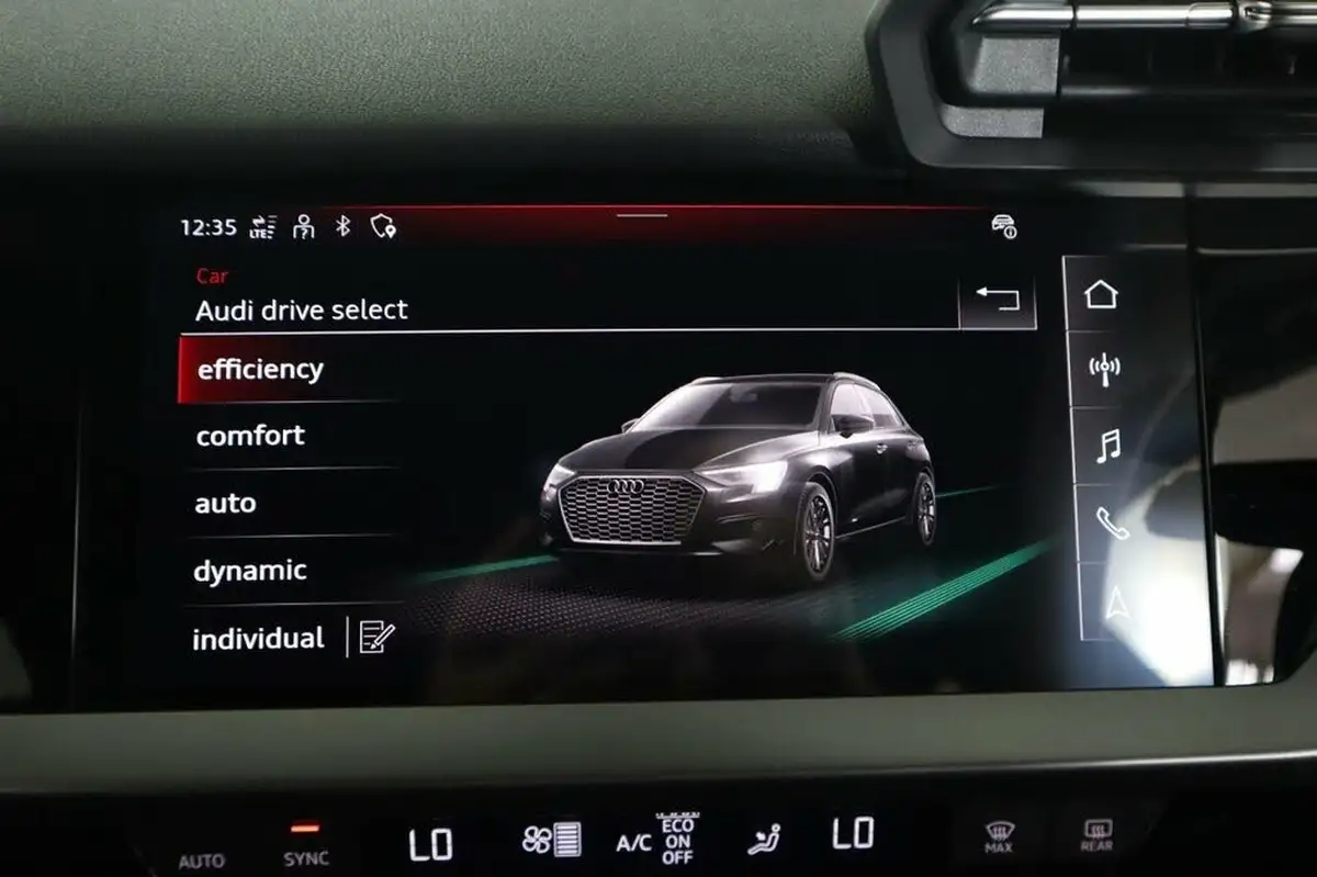 2023-audi-a3-15-35-tfsi-s-line-sportback-5d-big-41