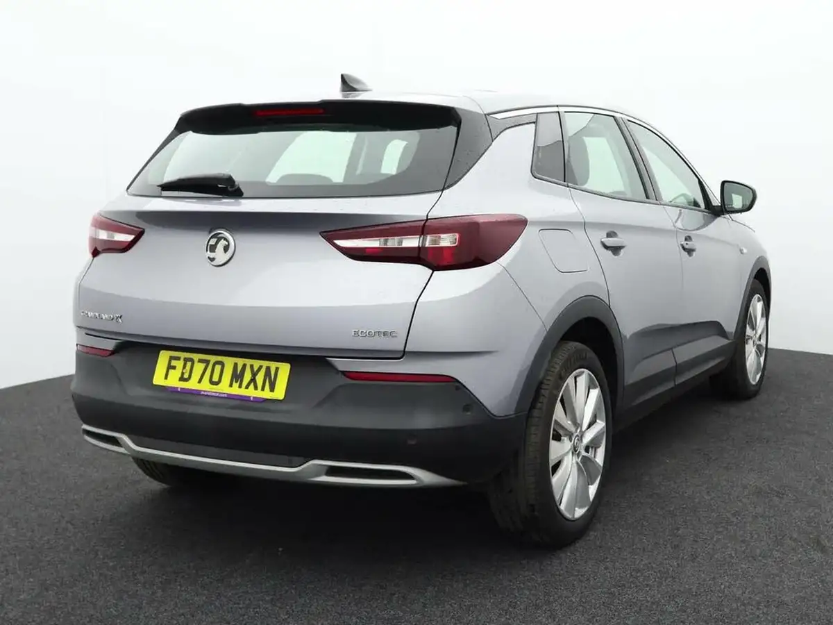 2020-vauxhall-grandland-x-12-elite-nav-big-4