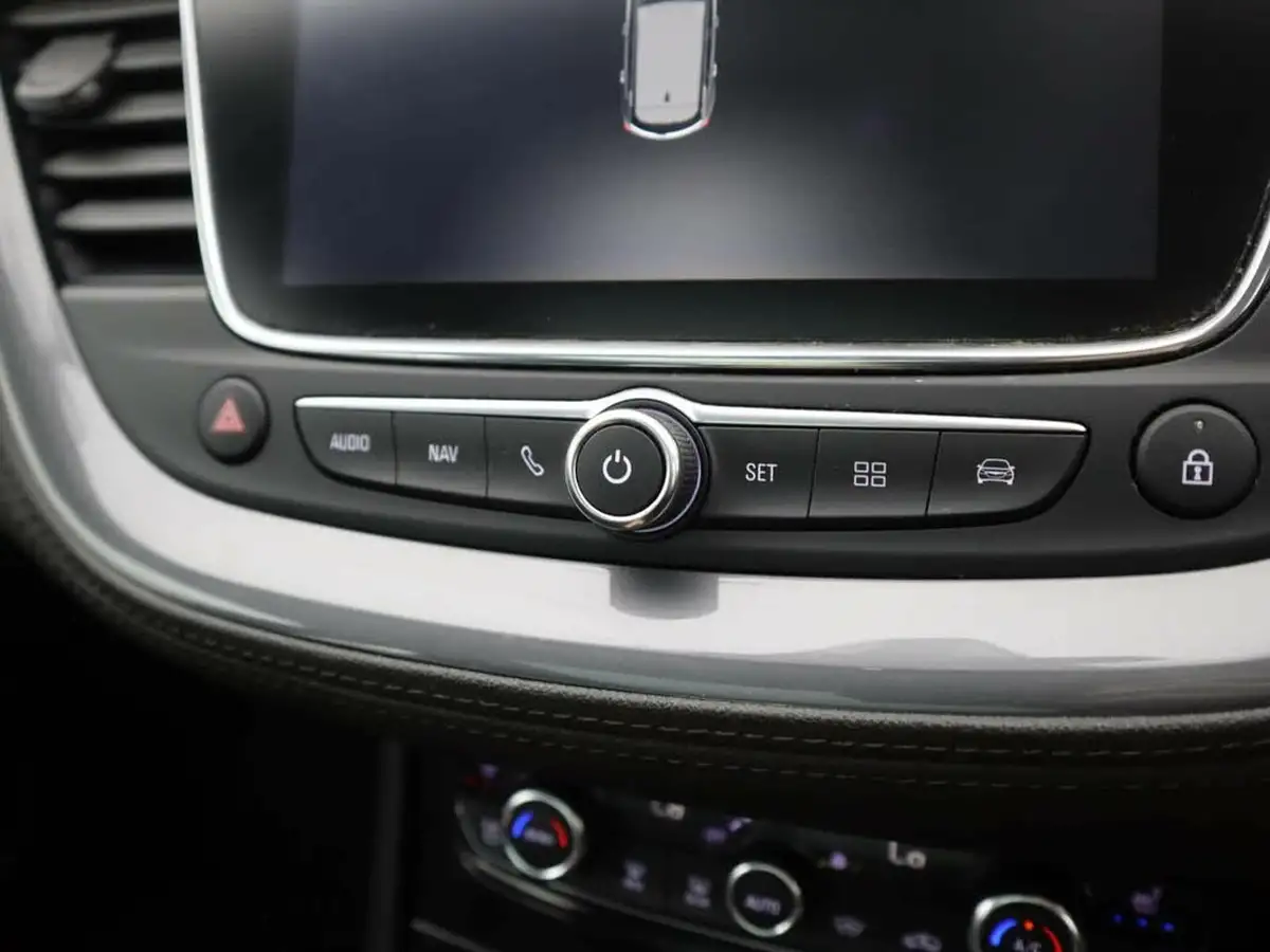 2020-vauxhall-grandland-x-12-elite-nav-big-19