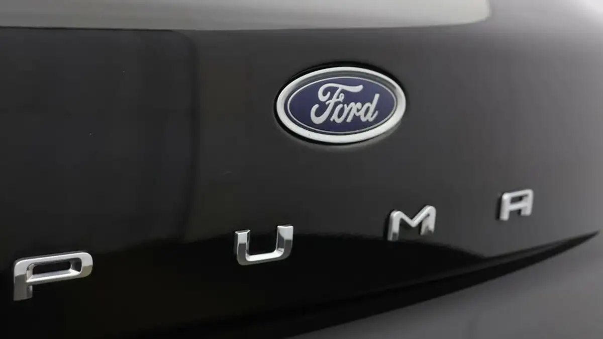2021-ford-puma-suv-10-titanium-125ps-hybrid-mhev-big-19