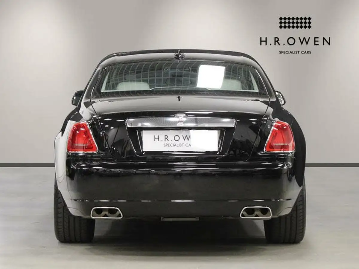 2015-rolls-royce-ghost-66-big-9