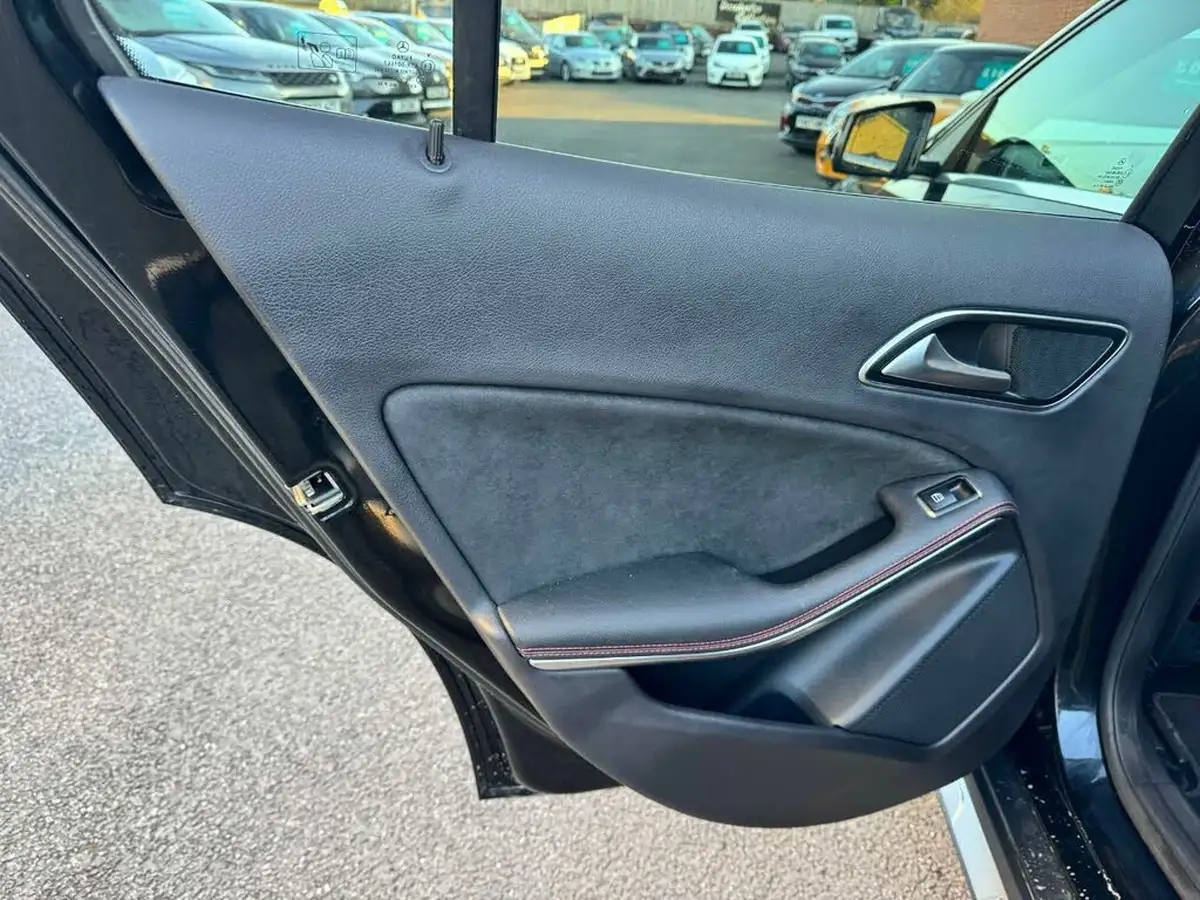 2014-mercedes-benz-gla-class-20-amg-line-premium-plus-package-big-22