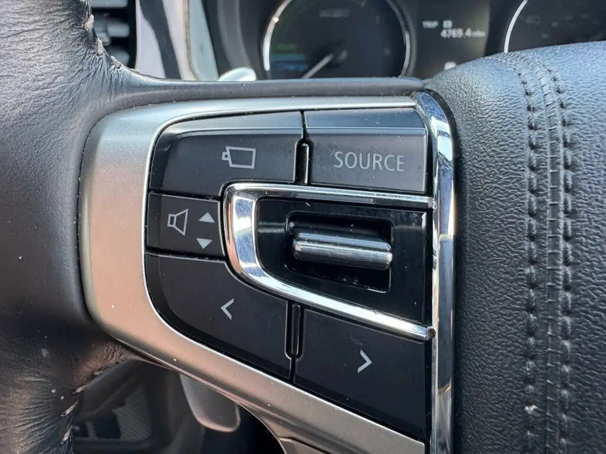 2019-mitsubishi-outlander-24-4h-phev-big-41