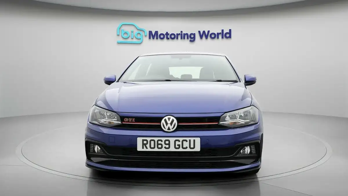 2019-volkswagen-polo-20-tsi-gti-big-1