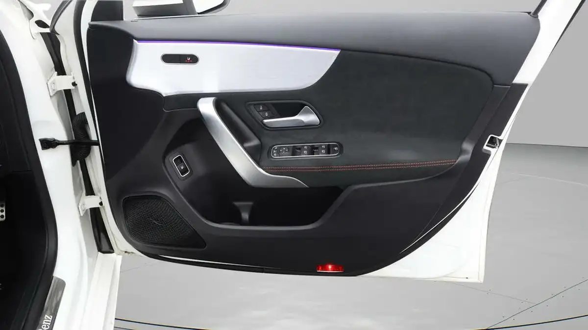 2021-mercedes-benz-a-class-13-a250e-amg-line-premium-saloon-4d-big-14